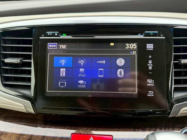 オデッセイ Ｇ　本土車両　両側パワースライドドア　プッシュスタート　スマートキー　純正オーディオ　ナビ　バックカメラ　Ｂｌｕｅｔｏｏｔｈ　フルセグ　社外アルミホイール　８人乗り　ＥＴＣ（23枚目）