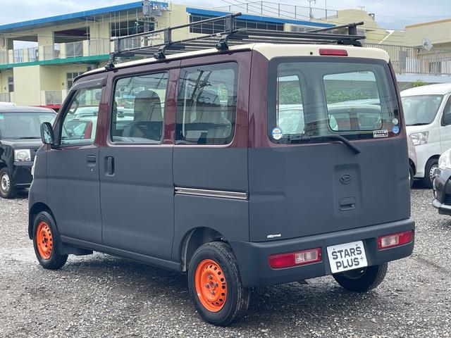 ハイゼットカーゴ スペシャルクリーン　本土車両　オーディオ　フォグランプ　ＥＴＣ　パワーウィンドウ　エアコン　ルーフキャリア外せます　オールペイント対応可　２ＷＤ　ＡＢＳ　エアバック　新品バッテリー　オイル　ワイパーゴム交換（11枚目）