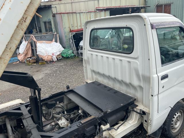 ハイゼットトラック 多目的ダンプ　本土車両　多目的極東ダンプ　４ＷＤ　エアコン　パワステ　新品バッテリー　オイル・オイルフィルター交換　ワイパーゴム交換（13枚目）