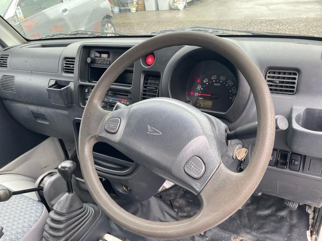 ハイゼットトラック 多目的ダンプ　本土車両　多目的極東ダンプ　４ＷＤ　エアコン　パワステ　新品バッテリー　オイル・オイルフィルター交換　ワイパーゴム交換（25枚目）