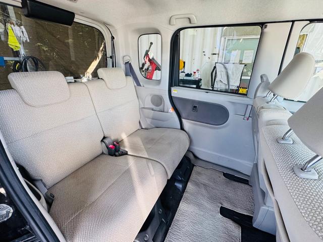 室内の方も専用の機械、洗剤でクリーニング施行済み！＾＾　オゾン消臭も施工しております！！