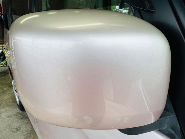 電動格納式ミラー完備！