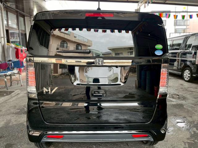 N-BOXスラッシュ G・Lインテリアカラーパッケージ レザーシート ナビ テレビ バックカメラ スマートキー プッシュスタート オートエアコン 電動格納ミラー ETC 本土中古車(12枚目)