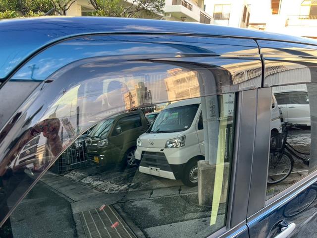 トール カスタムＧ　ターボ　ＳＡＩＩ　アルパイン９インチナビ　フルセグＴＶ　全周囲カメラ　バックカメラ　Ｂｌｕｅｔｏｏｔｈ音楽再生　ＤＶＤ再生　両側パワースライドドア　ＥＴＣ　スマートキー　本土中古車（10枚目）