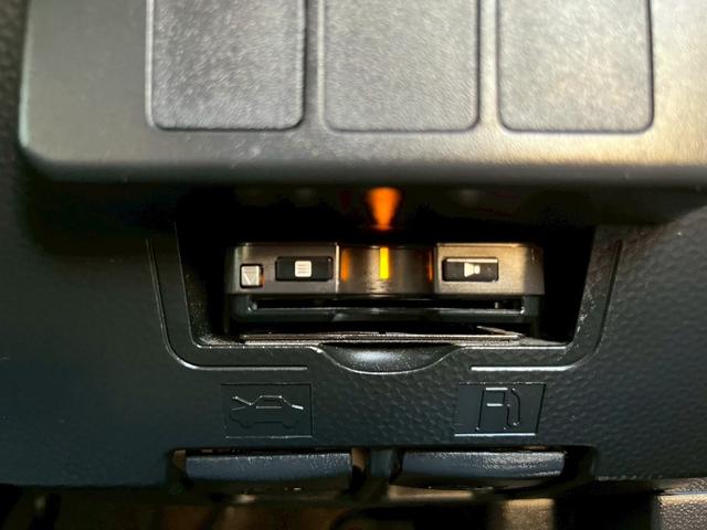 トール カスタムＧ　ターボ　ＳＡＩＩ　アルパイン９インチナビ　フルセグＴＶ　全周囲カメラ　バックカメラ　Ｂｌｕｅｔｏｏｔｈ音楽再生　ＤＶＤ再生　両側パワースライドドア　ＥＴＣ　スマートキー　本土中古車（44枚目）