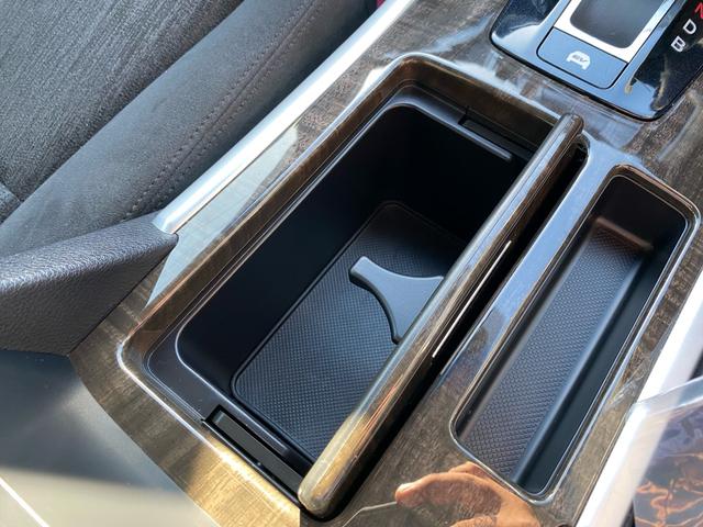 ドリンクホルダー付き！！