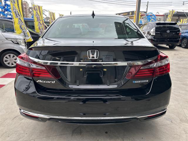 アコードハイブリッド ＥＸ　ホンダセンシング　パワーシート　ハーフレザーシート　クリアランスソナー　ステアリングスイッチ　ナビ　ＴＶ　Ｂｌｕｅｔｏｏｔｈ　バックカメラ　ビルドインＥＴＣ　ドラレコ前後　本土仕入れ　２４ヶ月保証付き（12枚目）