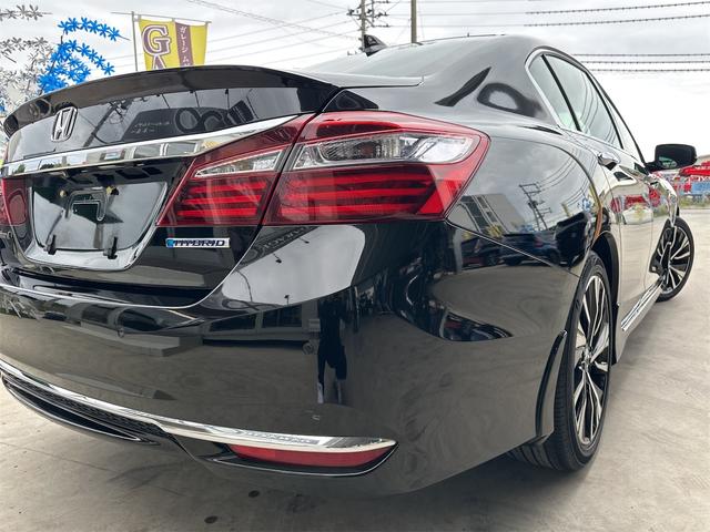 アコードハイブリッド ＥＸ　ホンダセンシング　パワーシート　ハーフレザーシート　クリアランスソナー　ステアリングスイッチ　ナビ　ＴＶ　Ｂｌｕｅｔｏｏｔｈ　バックカメラ　ビルドインＥＴＣ　ドラレコ前後　本土仕入れ　２４ヶ月保証付き（15枚目）