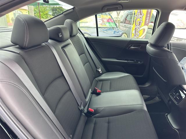 アコードハイブリッド ＥＸ　ホンダセンシング　パワーシート　ハーフレザーシート　クリアランスソナー　ステアリングスイッチ　ナビ　ＴＶ　Ｂｌｕｅｔｏｏｔｈ　バックカメラ　ビルドインＥＴＣ　ドラレコ前後　本土仕入れ　２４ヶ月保証付き（23枚目）