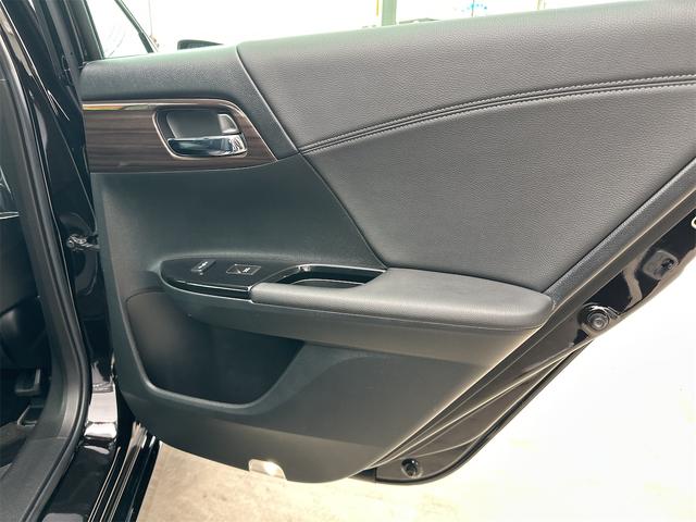 アコードハイブリッド ＥＸ　ホンダセンシング　パワーシート　ハーフレザーシート　クリアランスソナー　ステアリングスイッチ　ナビ　ＴＶ　Ｂｌｕｅｔｏｏｔｈ　バックカメラ　ビルドインＥＴＣ　ドラレコ前後　本土仕入れ　２４ヶ月保証付き（24枚目）