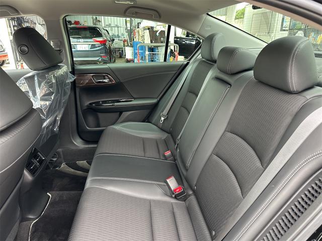 アコードハイブリッド ＥＸ　ホンダセンシング　パワーシート　ハーフレザーシート　クリアランスソナー　ステアリングスイッチ　ナビ　ＴＶ　Ｂｌｕｅｔｏｏｔｈ　バックカメラ　ビルドインＥＴＣ　ドラレコ前後　本土仕入れ　２４ヶ月保証付き（31枚目）