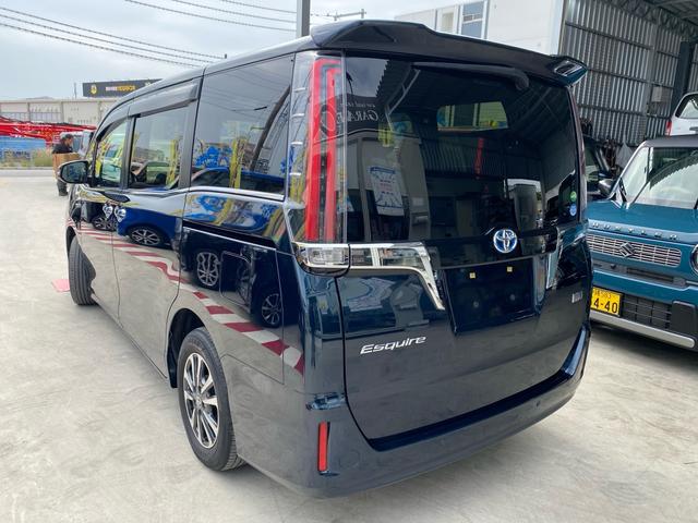 エスクァイア ハイブリッドＧｉ　トヨタセーフティセンス　レザーシート　両側パワースライドドア　ＬＥＤライト　フォグライト　オートライト　純正９インチナビ　ＴＶ　Ｂｌｕｅｔｏｏｔｈ　ＥＴＣ　純正アルミホイール　本土仕入れ　２４ヶ月保証（15枚目）