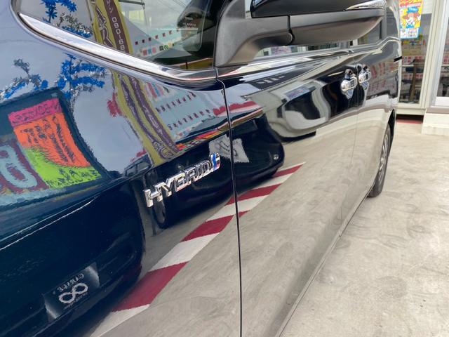 エスクァイア ハイブリッドＧｉ　トヨタセーフティセンス　レザーシート　両側パワースライドドア　ＬＥＤライト　フォグライト　オートライト　純正９インチナビ　ＴＶ　Ｂｌｕｅｔｏｏｔｈ　ＥＴＣ　純正アルミホイール　本土仕入れ　２４ヶ月保証（21枚目）