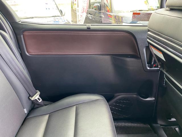 エスクァイア ハイブリッドＧｉ　トヨタセーフティセンス　レザーシート　両側パワースライドドア　ＬＥＤライト　フォグライト　オートライト　純正９インチナビ　ＴＶ　Ｂｌｕｅｔｏｏｔｈ　ＥＴＣ　純正アルミホイール　本土仕入れ　２４ヶ月保証（31枚目）