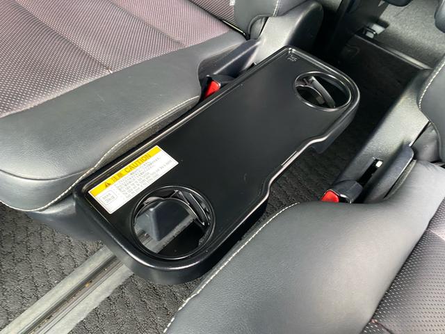 エスクァイア ハイブリッドＧｉ　トヨタセーフティセンス　レザーシート　両側パワースライドドア　ＬＥＤライト　フォグライト　オートライト　純正９インチナビ　ＴＶ　Ｂｌｕｅｔｏｏｔｈ　ＥＴＣ　純正アルミホイール　本土仕入れ　２４ヶ月保証（42枚目）