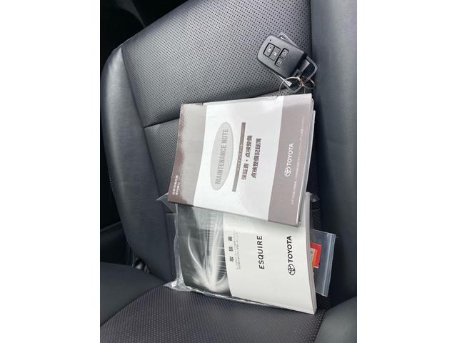 エスクァイア ハイブリッドＧｉ　トヨタセーフティセンス　レザーシート　両側パワースライドドア　ＬＥＤライト　フォグライト　オートライト　純正９インチナビ　ＴＶ　Ｂｌｕｅｔｏｏｔｈ　ＥＴＣ　純正アルミホイール　本土仕入れ　２４ヶ月保証（71枚目）