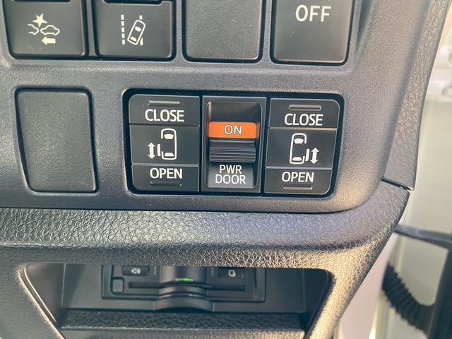 両側パワースライドドア！！