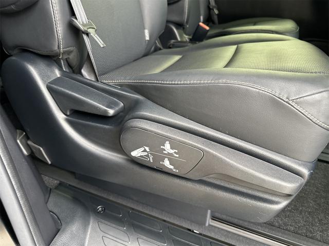 エスクァイア ハイブリッドＧｉ　モデリスタエアロ　ダイナミックグリル　トヨタセーフティセンス　両側パワースライドドア　ＬＥＤライト　ナビ　ＴＶ　Ｂｌｕｅｔｏｏｔｈ　バックカメラ　ビルドインＥＴＣ　本土仕入れ　修復歴なし　２４ヶ月保証（35枚目）