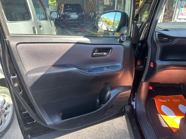 ヴォクシー ZS 煌(16枚目)