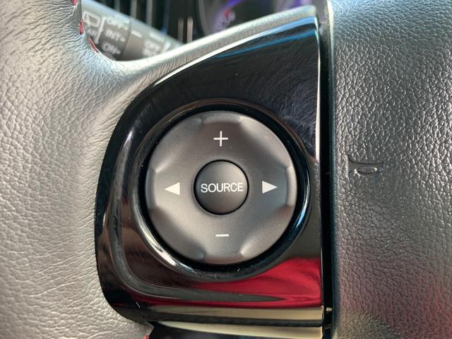 Custom G・特別仕様車・SSクールパッケージ ハーフレザーシート DVD バックカメラ HID クルーズコントロール プラズマクラスターエアコン オートリトラミラー(10枚目)