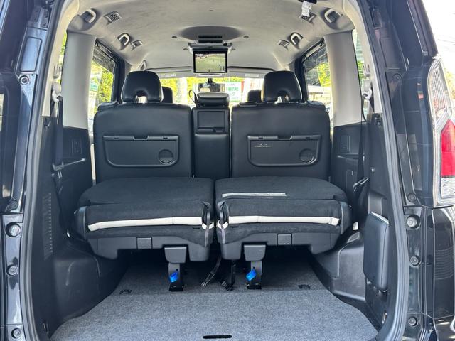 セレナ ライダー オーテック30thアニバーサリー ナビ TV バックカメラ ETC フリップダウンモニター 両側パワースライドドア Bluetooth対応 クルーズコントロール 衝突被害軽減ブレーキ レーン逸脱警報 レザーシートヒーター DVD(18枚目)