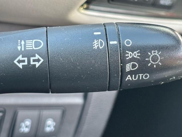 セレナ ライダー オーテック30thアニバーサリー ナビ TV バックカメラ ETC フリップダウンモニター 両側パワースライドドア Bluetooth対応 クルーズコントロール 衝突被害軽減ブレーキ レーン逸脱警報 レザーシートヒーター DVD(38枚目)