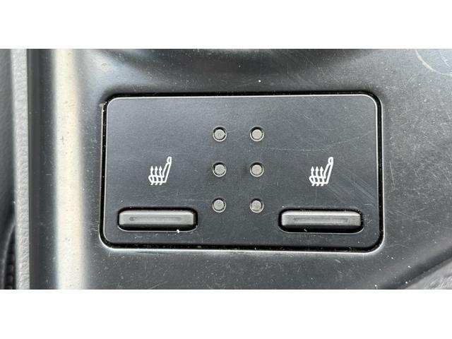 前席シートヒーター