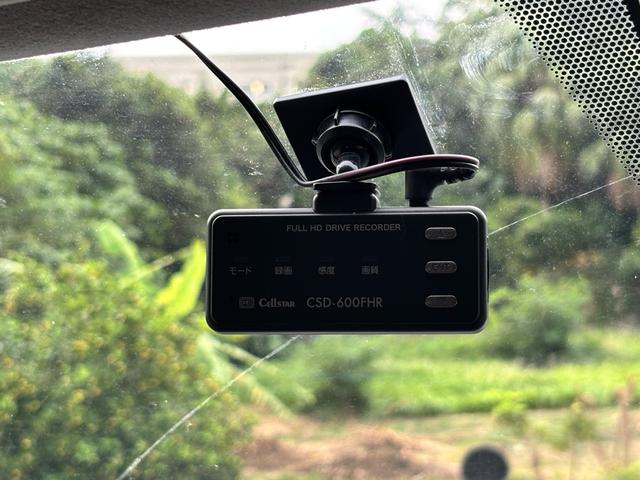 ドライブレコーダー