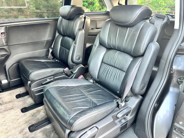 オデッセイ アブソルート・EX ナビ TV 視点切替バックカメラ ETC 両側パワースライドドア クルーズコントロール ブラックレザーシート セカンドシートオットマン LEDヘッドライト 衝突被害軽減ブレーキ(15枚目)