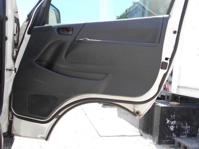 ロングDX 積載1.25t 軽油 AT 内地中古 下廻り錆止め処理 総重量3285kg 200系4型 小型貨物自動車 室内クリーニング済 5ドア 両側スライドドア 3人乗り キーレス(16枚目)