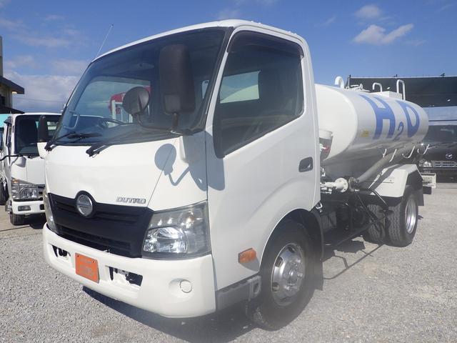 日野デュトロ！　散水車！　ＰＴＯ式ポンプ！　内地中古！　６速ＭＴ！　４０００ｃｃ！　軽油！