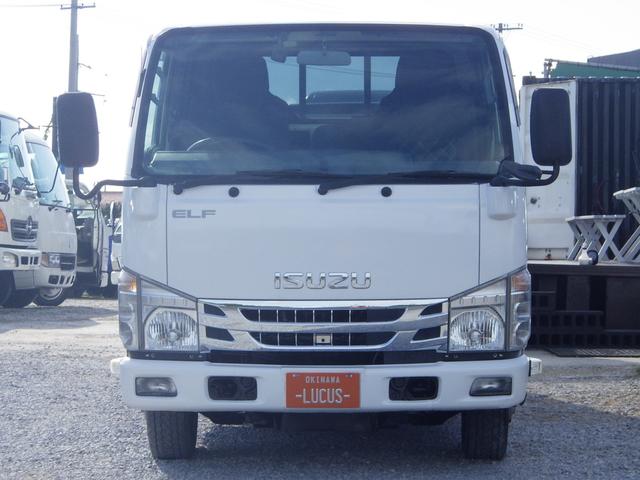 ＷキャブＰＧ　積載２ｔ　軽油　ＭＴ　内地中古　荷台寸法長さ２０３ｃｍ幅１６０ｃｍ高さ３７ｃｍ　ＰＳ　ＰＷ（運転席・助手席のみ）　ＡＣ　極東製垂直パワーゲート　新品シートカバー装着　ＥＴＣ(2枚目)