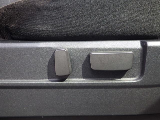 デリカD:5 D パワーパッケージ 軽油 インパネ式AT 内地中古 PS PW AC 両側パワースライドドア HIDヘッドライト18インチアルミホイール キーレスオペレーション ETC 8名乗り フリップダウンモニター TV DVD(51枚目)