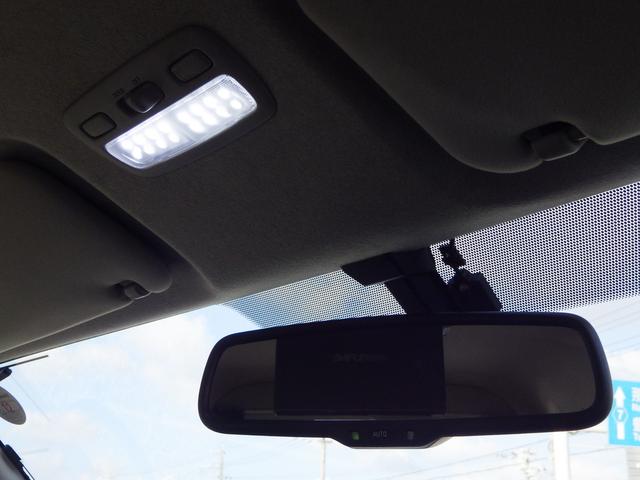 ルームランプの点灯良好です。