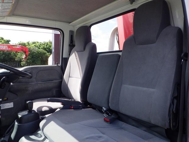 車内隅々クリーニングしています！快適にご乗車できます！