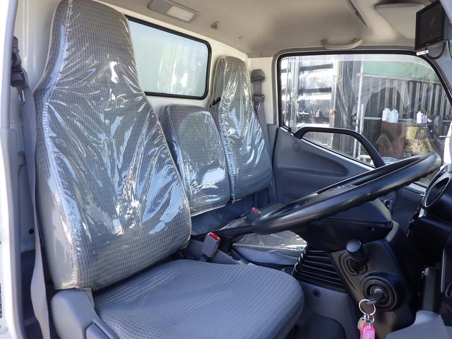 シートも綺麗な状態なので快適にご乗車が出来そうですね