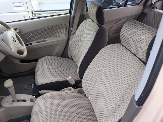 助手席のシートもとても綺麗です！