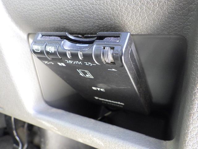 ＥＴＣ車載器も搭載しています！高速道路も止まることなく快適に通ることができます！
