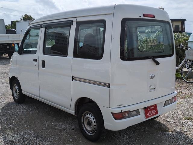 ダイハツハイゼットカーゴ!