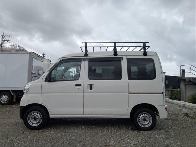 両側スライドドアです!