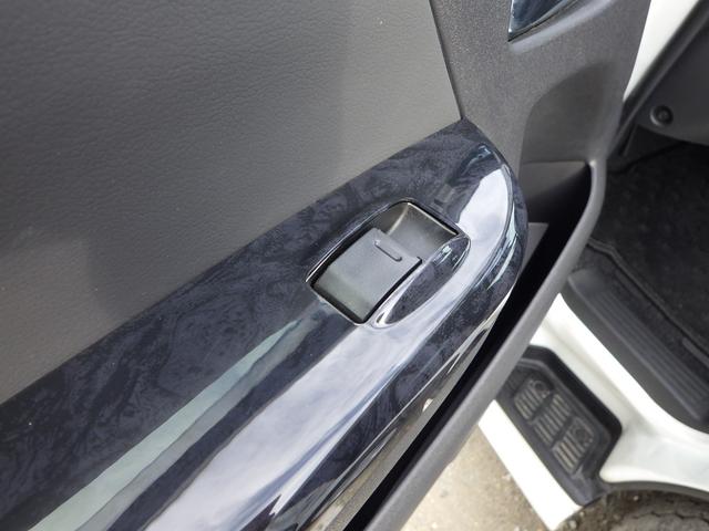 助手席もパワーウインドになっています!