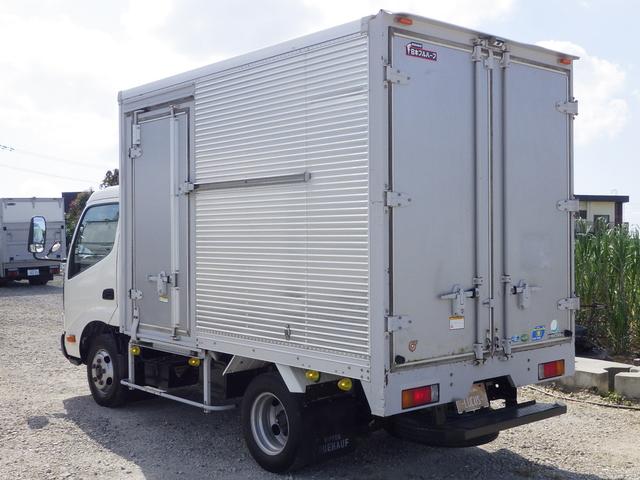 用途に合わせて開閉ができますね！