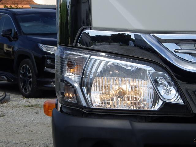 ヘッドライトも曇りなく綺麗な状態です！