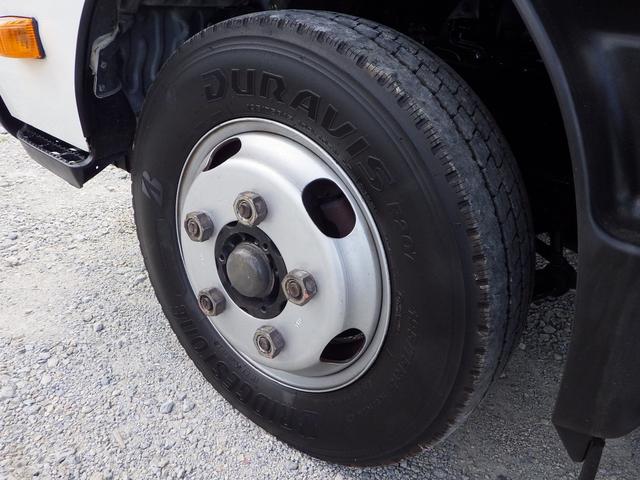 タイヤ溝もしっかりしています！