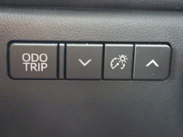 アルファード Z 両側パワースライドドア スマートキー プッシュスタート 電動リヤゲート バックカメラ カラーヘッドアップディスプレイ デジタルインナーミラー 左右独立ムーンルーフ アドバンストドライブ付き(32枚目)