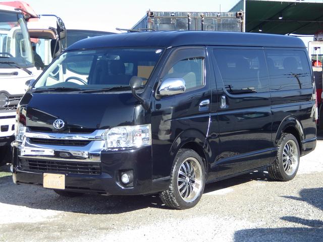 ハイエースワゴン ＧＬ　１０人乗り　ガソリン　インパネ式ＡＴ　内地中古　ＰＳ　ＰＷ　ダブルエアコン　左側パワースライドドア　ＥＴＣ　ＣＤ　ＤＶＤ　ラジオ　ＴＶ　Ｂｌｕｅｔｏｏｔｈ　バックカメラ　社外ホイール　プッシュスタート（3枚目）