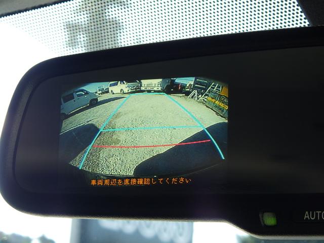 ハイエースワゴン ＧＬ　１０人乗り　ガソリン　インパネ式ＡＴ　内地中古　ＰＳ　ＰＷ　ダブルエアコン　左側パワースライドドア　ＥＴＣ　ＣＤ　ＤＶＤ　ラジオ　ＴＶ　Ｂｌｕｅｔｏｏｔｈ　バックカメラ　社外ホイール　プッシュスタート（12枚目）