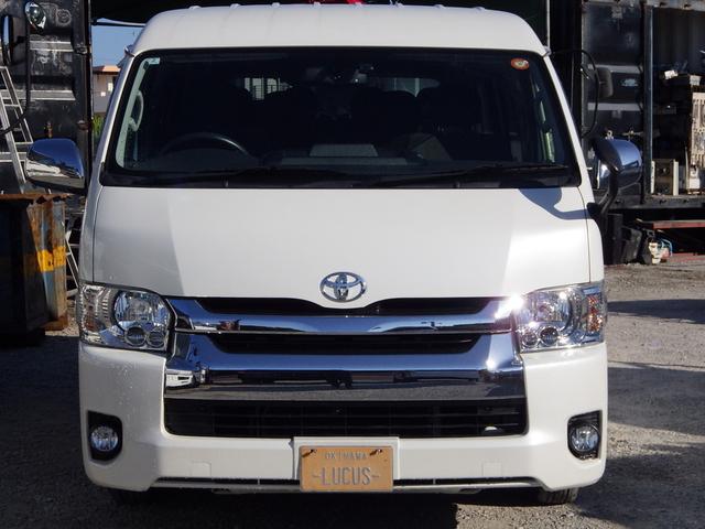 トヨタハイエースワゴンＧＬ　ファインテックツアラー　１０人乗り　２７００ｃｃ　ガソリン　内地中古　インパネ式ＡＴ　ＰＳ　ＰＷ　ダブルエアコン　両側パワースライドドア　５ドア　フリップダウンモニター