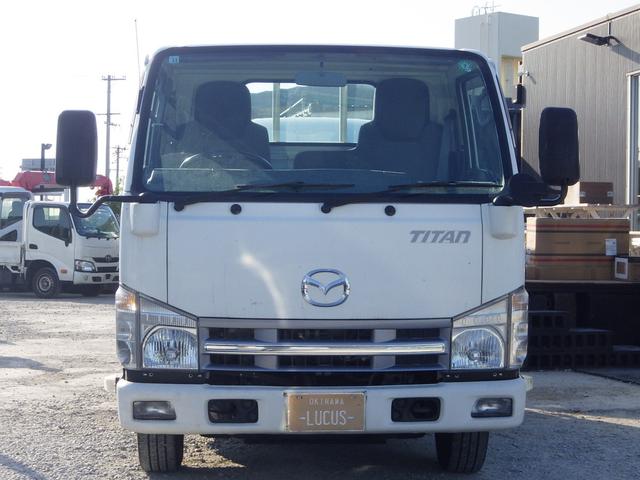 マツダ　タイタン　平ボディ　積載１．５ｔ　３０００ｃｃ　軽油　内地中古　スムーサー（ＡＴ）　ＰＳ　ＰＷ　ＡＣ　ＥＴＣ　３方開　全低床