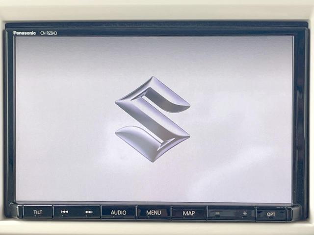 【純正ナビ】人気の純正ナビを装備。オーディオ機能も充実しており、Ｂｌｕｅｔｏｏｔｈ接続すればお持ちのスマホやＭＰ３プレイヤーの音楽を再生可能！毎日の運転がさらに楽しくなります！！